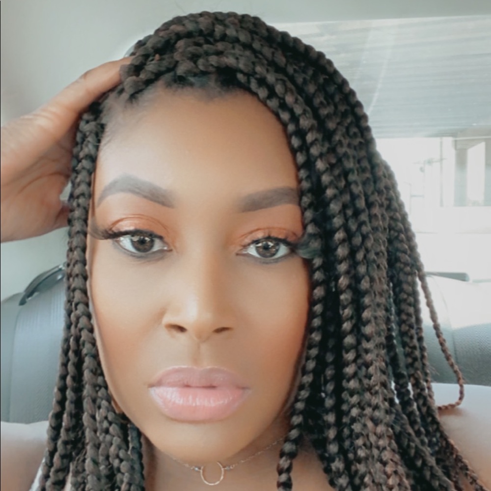 Meet your Posher, Krystal